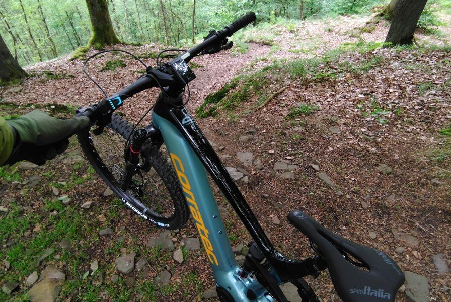 Das Bild zeigt ein Corratec E-Power RS 160 Pro Team von oben