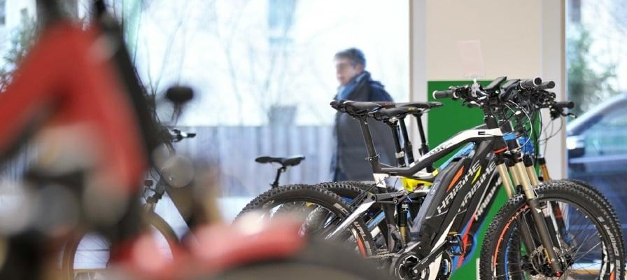 E-Bikes von Haibike in einem Fahrradgeschäft in Dietikon