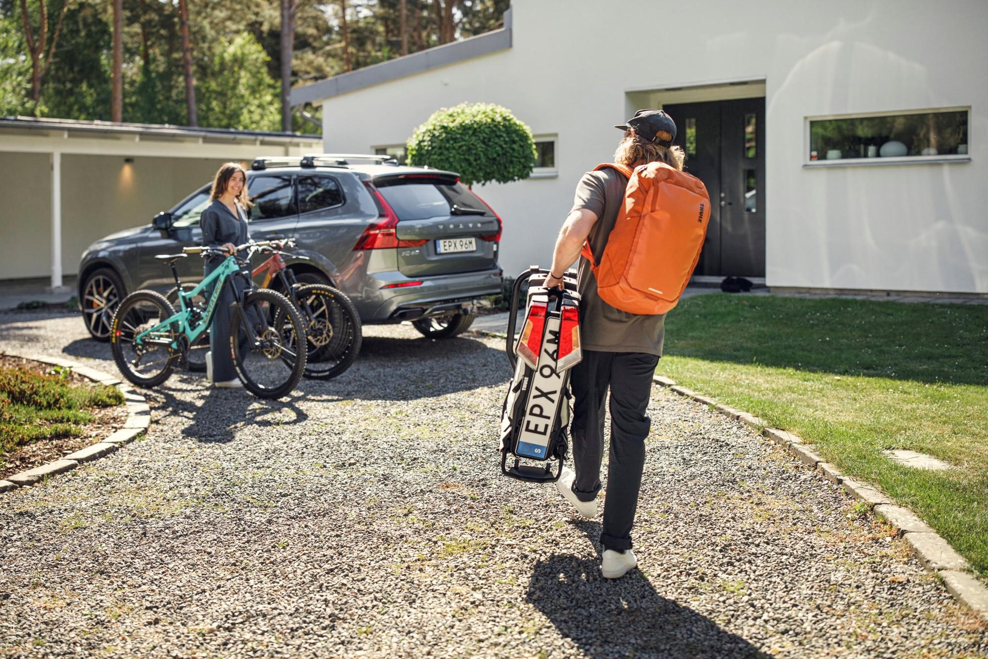 Das Bild zeigt einen Thule EasyFold XT AnhÀnger