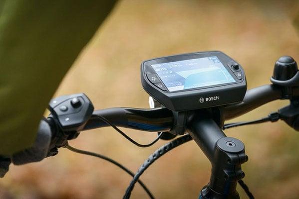 E-Bike-Lenker mit Bosch-Display und Bedienelementen