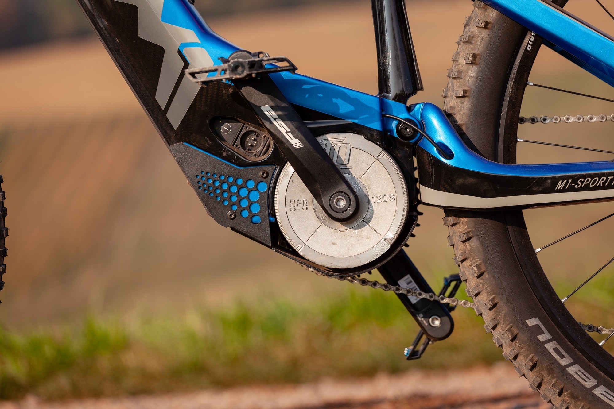 Das Bild zeigt den Antrieb des TQ HPR 120S, das speziell für das Modell M1 Spitzing Evolution konzipiert ist.