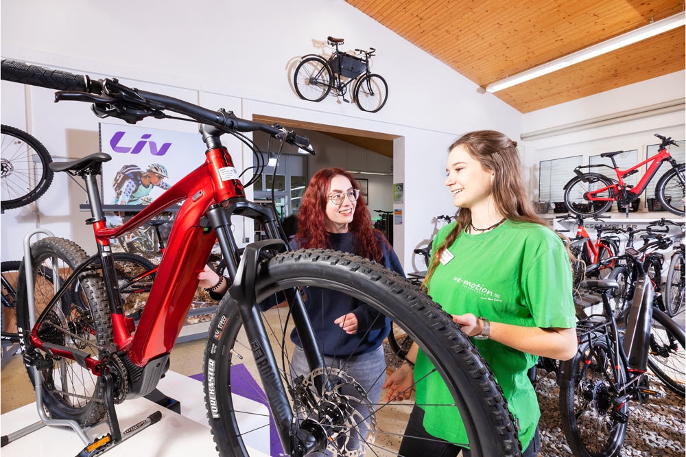 Professionelle Beratung für E-Mountainbikes in Tuttlingen. Entdecken Sie hochwertige Modelle und Kompetenzen bei e-