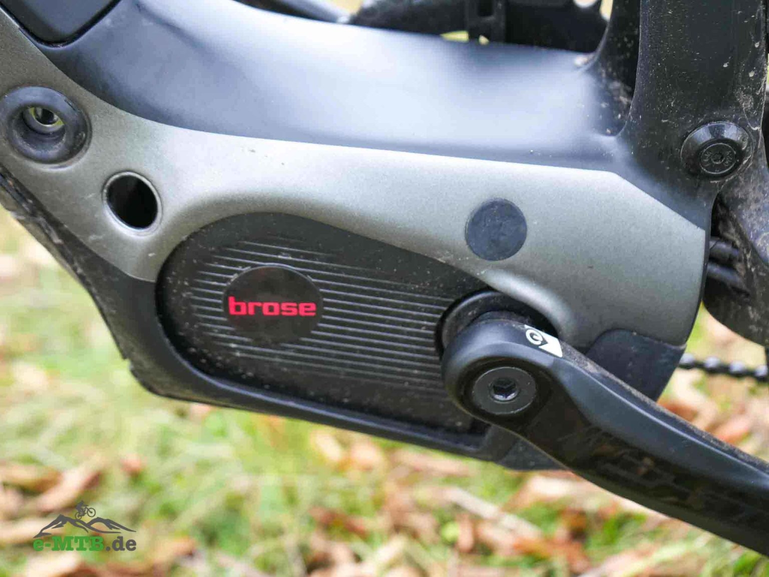 Detailaufnahme eines Brose E-Bike Motors, ideal für leistungsstarke und zuverlässige Unterstützung bei jeder Radtou